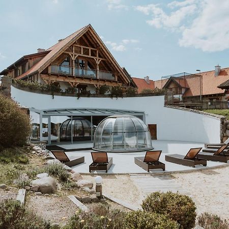 Osada Gleboczek. Vine Resort&Spa Wielki Głęboczek Exteriör bild