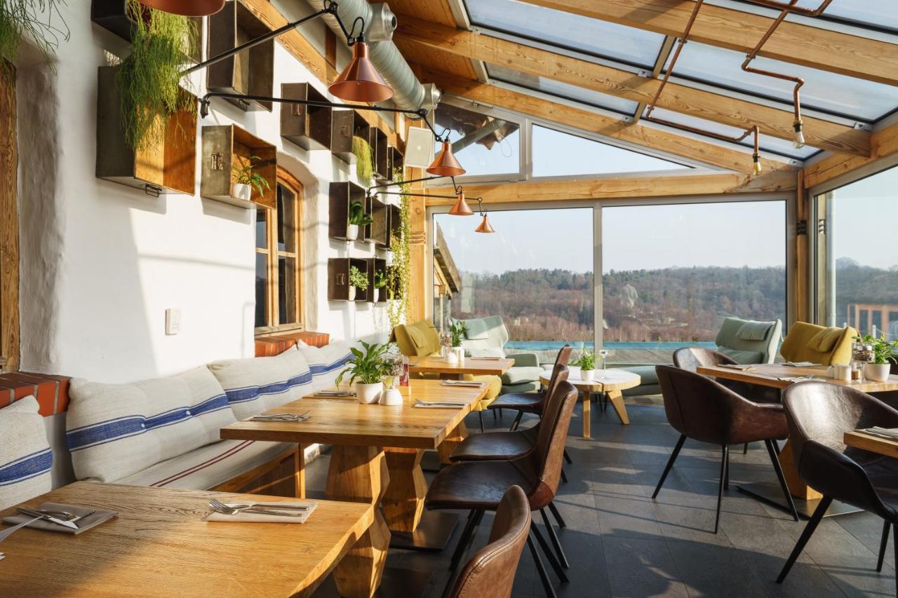 Osada Gleboczek. Vine Resort&Spa Wielki Głęboczek Exteriör bild
